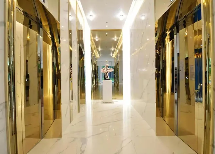 Apartamento Stylish Luxury 1 Bedroom, Hyde Sukhumvit 11, Near Bts Nana & Asok *